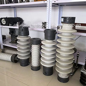 支撐絕緣（yuán）瓶7215/2743瓷瓶穿牆（qiáng）瓷瓶電除塵器瓷（cí）瓶電瓷轉軸陰極電瓷