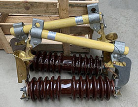 RW3-10/100a跌落式（shì）熔斷器200a戶外10KV高壓保險開關rw3-12