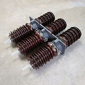 CWWL-35/200a戶內外（wài）高壓穿（chuān）牆套管CWWL-40.5/630a線路用瓷（cí）套管