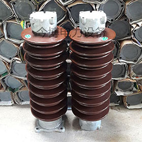 ZSW-72.5/8戶外（wài）高壓支柱絕（jué）緣子35KV63KV66KV72KV/4、6、8、10、16