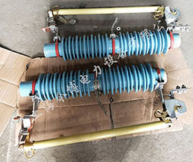 PRWG2-40.5/100a~200A高壓跌落式熔（róng）斷器戶外令克保險開關防風型